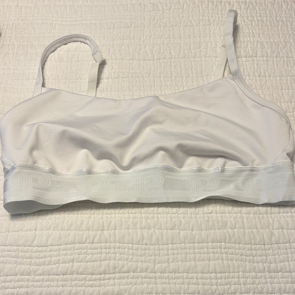 PINK Victoria's Secret Light Gray Sports Bra